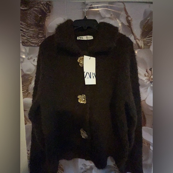 NWT ZARA 2025 collection FAUX FUR KNIT CARDIGAN FLOWER SIZE S
🚨FINAL PRICE - Picture 5 of 17